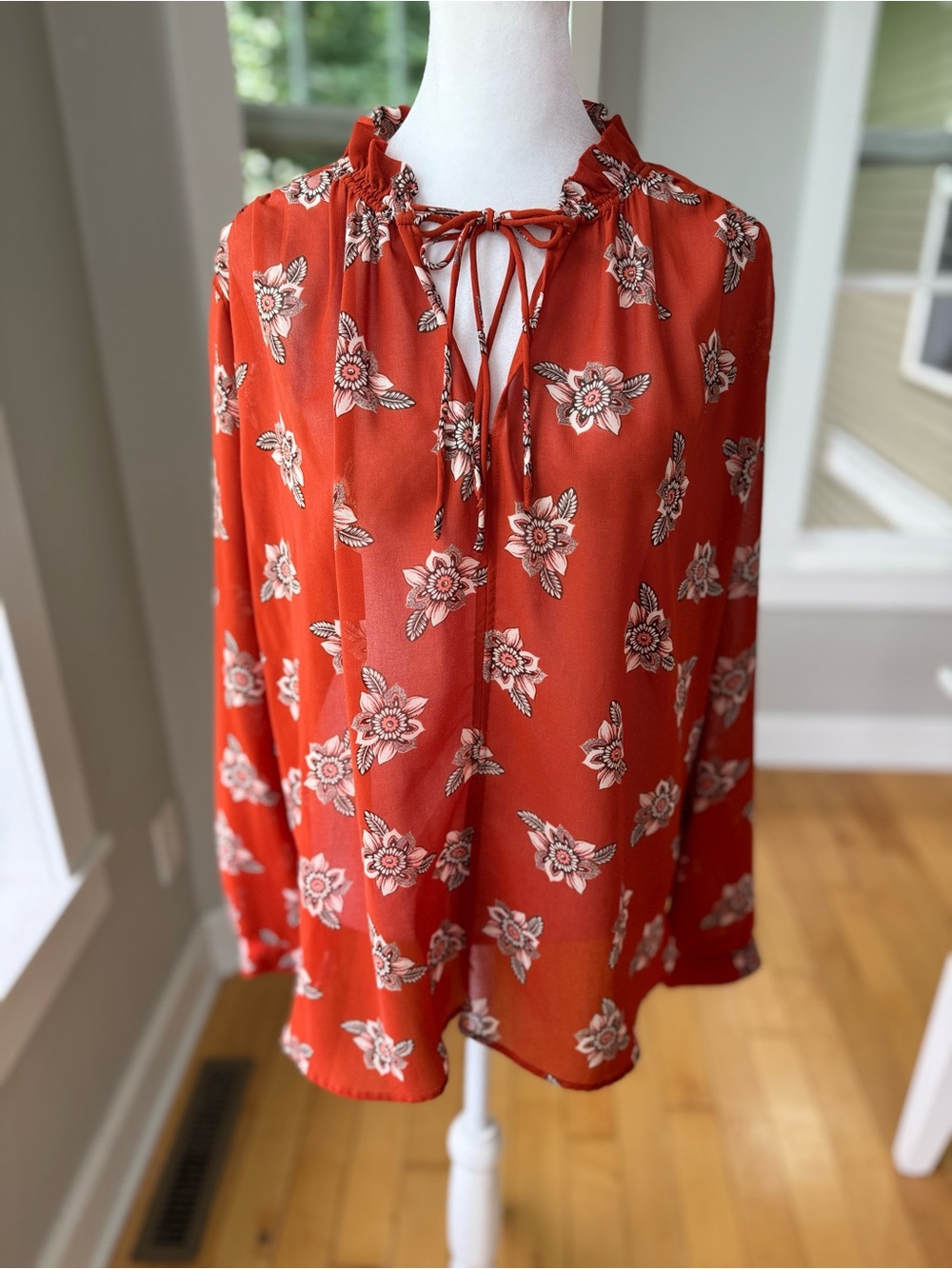 LOFT Burnt Orange White Floral Ruffle Tie-Neck Blouse Size Large Petite